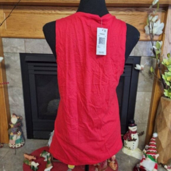 Disney Womens Mickey Mouse Stand Graphic Tank NWT - Picture 3 of 5